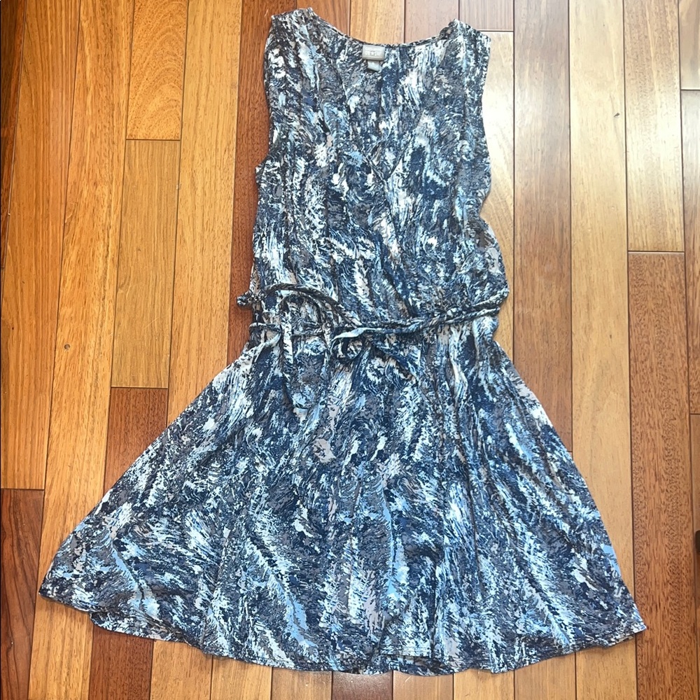 Converse One Star Blue & White Sleeveless Printed Tie-Waist Dress